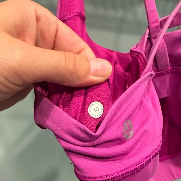 Lululemon Pink Women's Sports Bra - Picture 7 of 7